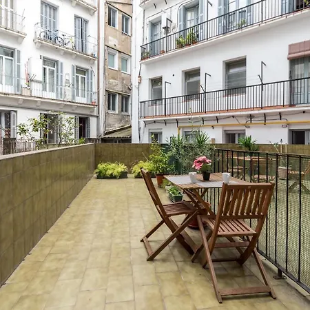 Always Easy - Urbieta Apartman